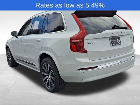 Certified 2023 Volvo XC90 B6 Plus image 4