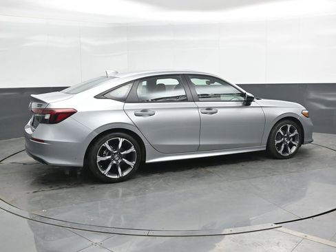 Used 2026 Honda Civic Sport Touring image 2