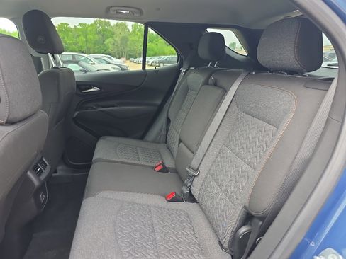 Used 2024 Chevrolet Equinox LT w/ LPO, Floor Liner Package FWD image 15