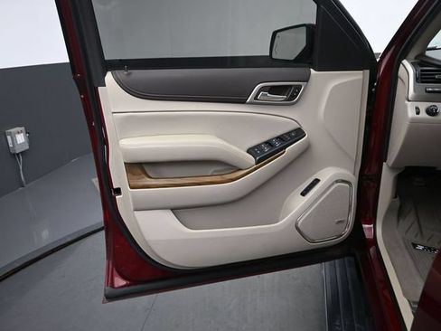 Used 2020 GMC Yukon Denali w/ Denali Ultimate Package AWD/4WD image 12