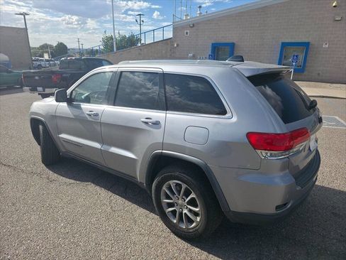 Used 2016 Jeep Grand Cherokee Laredo w/ Quick Order Package 23E RWD image 9