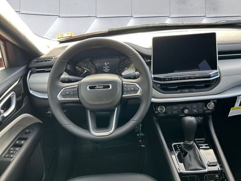 New 2026 Jeep Compass Limited AWD/4WD image 10