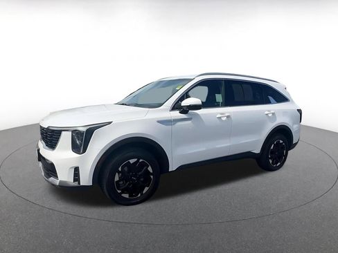 Used 2024 Kia Sorento S AWD/4WD image 8