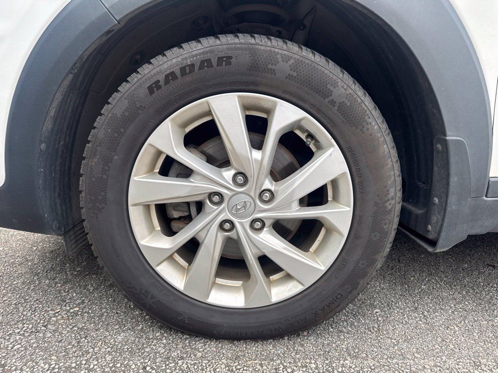 Used 2020 Hyundai Tucson Value AWD/4WD image 21