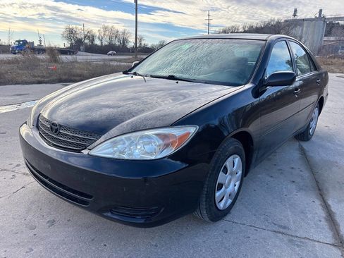 Used 2003 Toyota Camry LE image 4