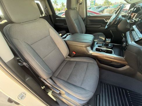 Used 2024 Chevrolet Silverado 1500 LT image 22
