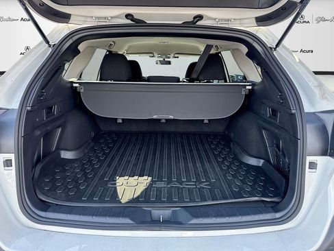 Used 2023 Subaru Outback Premium image 40