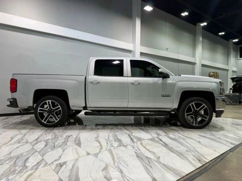 Used 2016 Chevrolet Silverado 1500 LT w/ LPO, Black Pack image 3