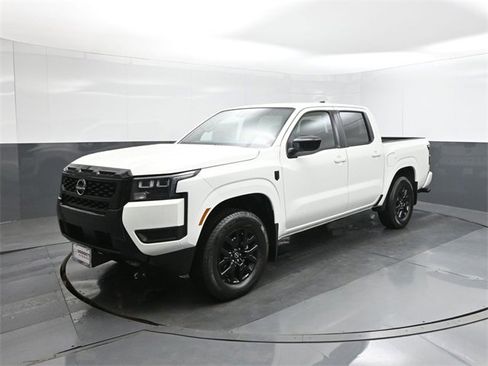 New 2026 Nissan Frontier SV image 1