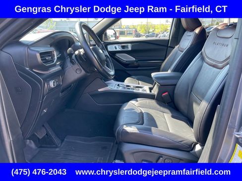 Used 2021 Ford Explorer Platinum w/ Equipment Group 601A AWD/4WD image 41