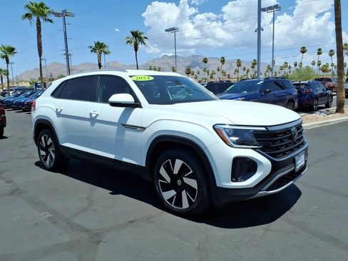 Used 2024 Volkswagen Atlas Cross Sport SE AWD/4WD image 31