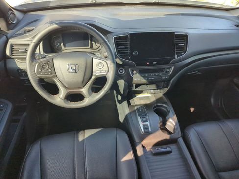 Used 2023 Honda Passport TrailSport image 18