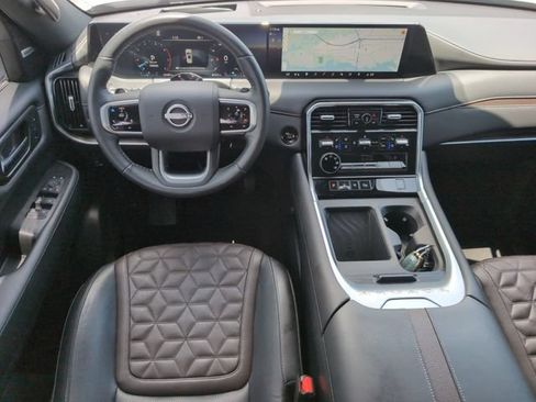 Used 2025 Nissan Armada Platinum RWD image 27