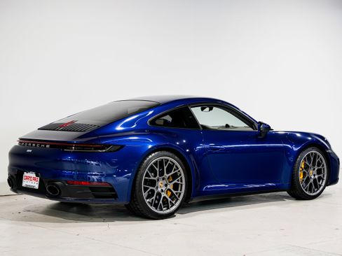 Used 2021 Porsche 911 Carrera S image 4