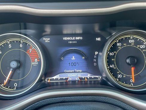 Used 2016 Jeep Cherokee High Altitude image 15