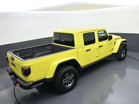 Used 2024 Jeep Gladiator Mojave image 34