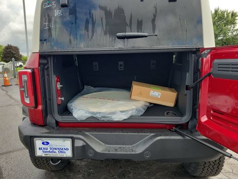 New 2026 Ford Bronco Outer Banks w/ Sasquatch Package AWD/4WD image 10