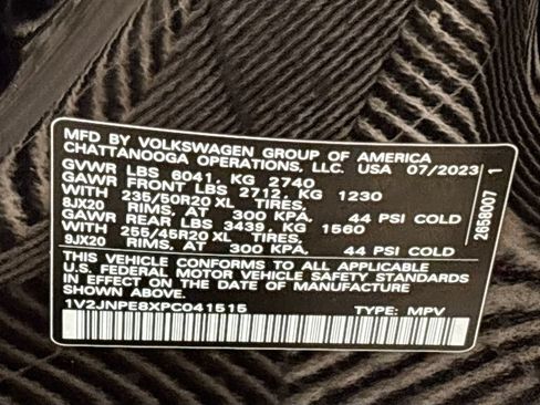 Certified 2023 Volkswagen ID.4 Pro S Plus AWD/4WD image 28