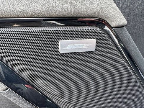 Used 2024 Chevrolet Silverado 2500 ZR2 w/ Technology Package image 34