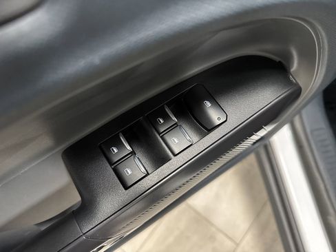 Used 2024 Ford Maverick XL image 24