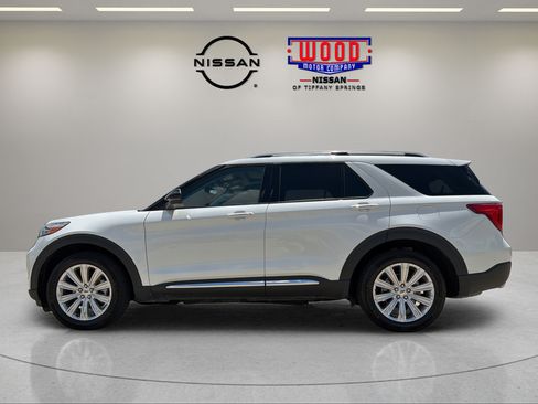 Used 2023 Ford Explorer Limited w/ Equipment Group 301A AWD/4WD image 5