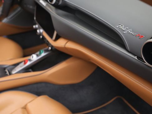 Certified 2022 Ferrari Portofino M RWD image 21