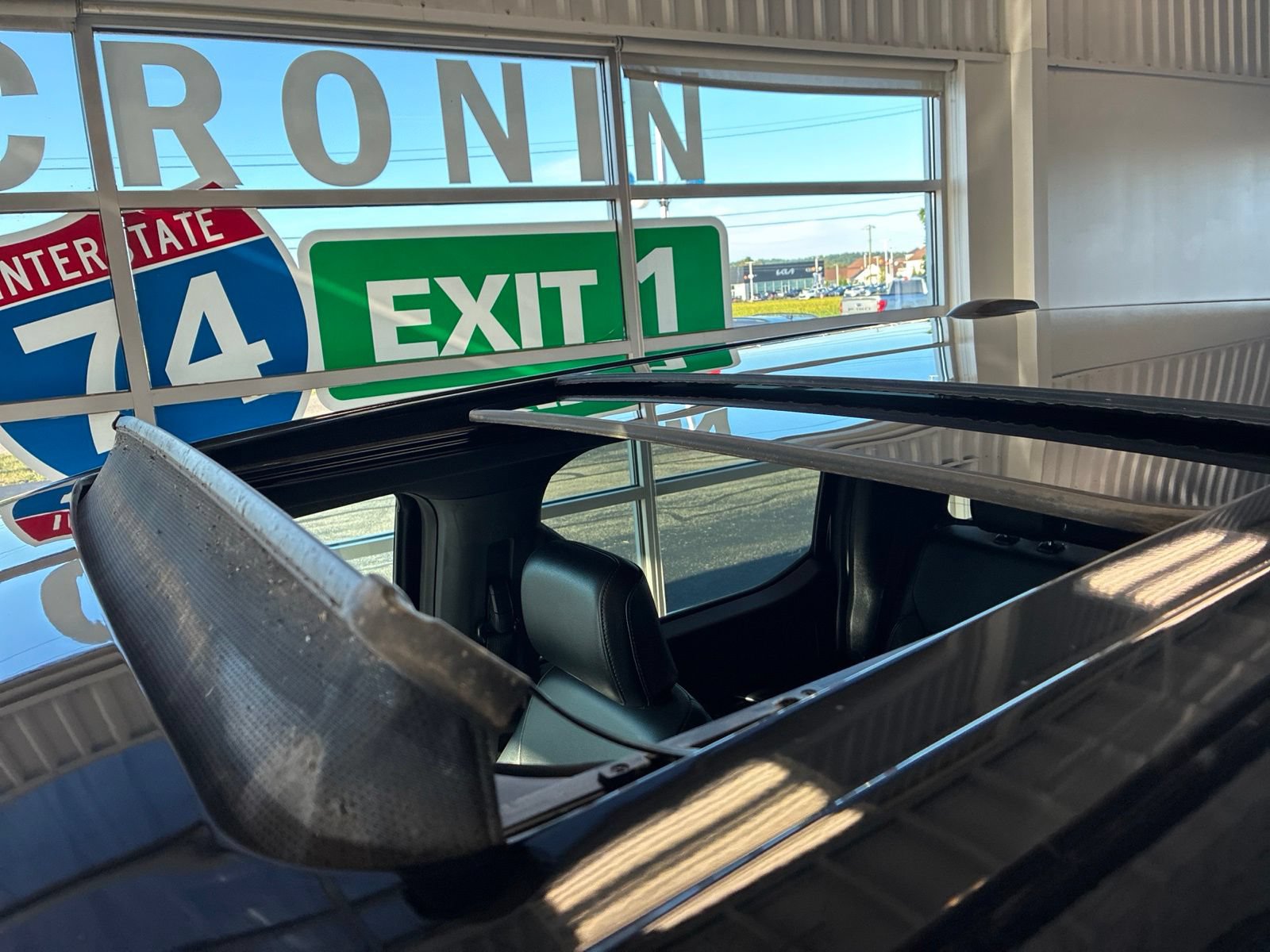 Used 2022 Ford F150 Lariat AWD/4WD image 30