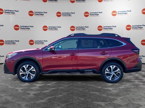 Used 2022 Subaru Outback Limited image 4