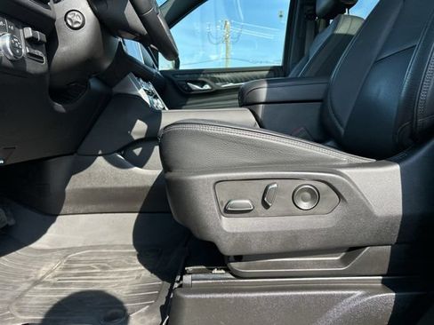 Certified 2023 GMC Yukon Denali w/ LPO, Floor Liner Package AWD/4WD image 35