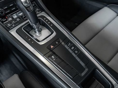 Certified 2020 Porsche 718 Cayman S image 18