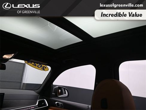 Used 2024 BMW X5 xDrive40i w/ Parking Assistance Package image 25