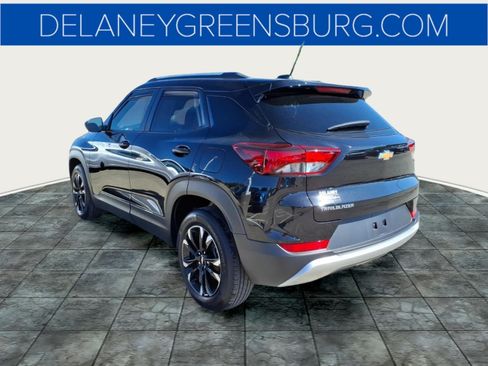 Used 2023 Chevrolet TrailBlazer LT FWD image 5