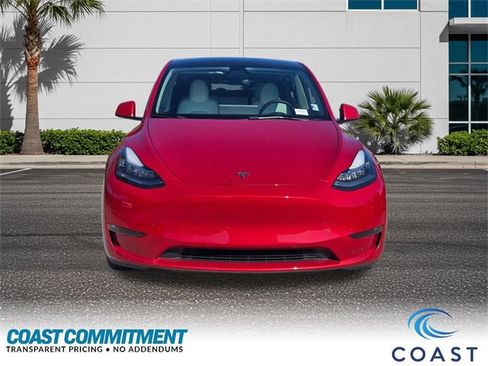 Used 2023 Tesla Model Y Long Range image 2