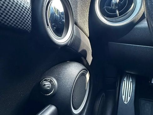 Used 2013 MINI Cooper S FWD image 30