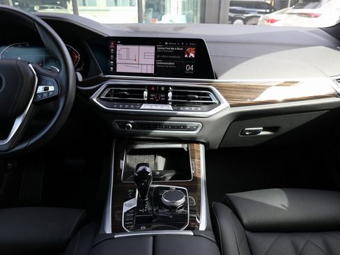 Used 2023 BMW X5 sDrive40i w/ Parking Assistance Package image 29