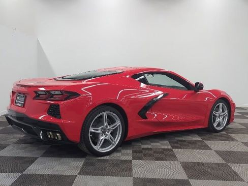 Used 2021 Chevrolet Corvette Stingray Coupe w/ Chrome Exterior Badge Package RWD image 7