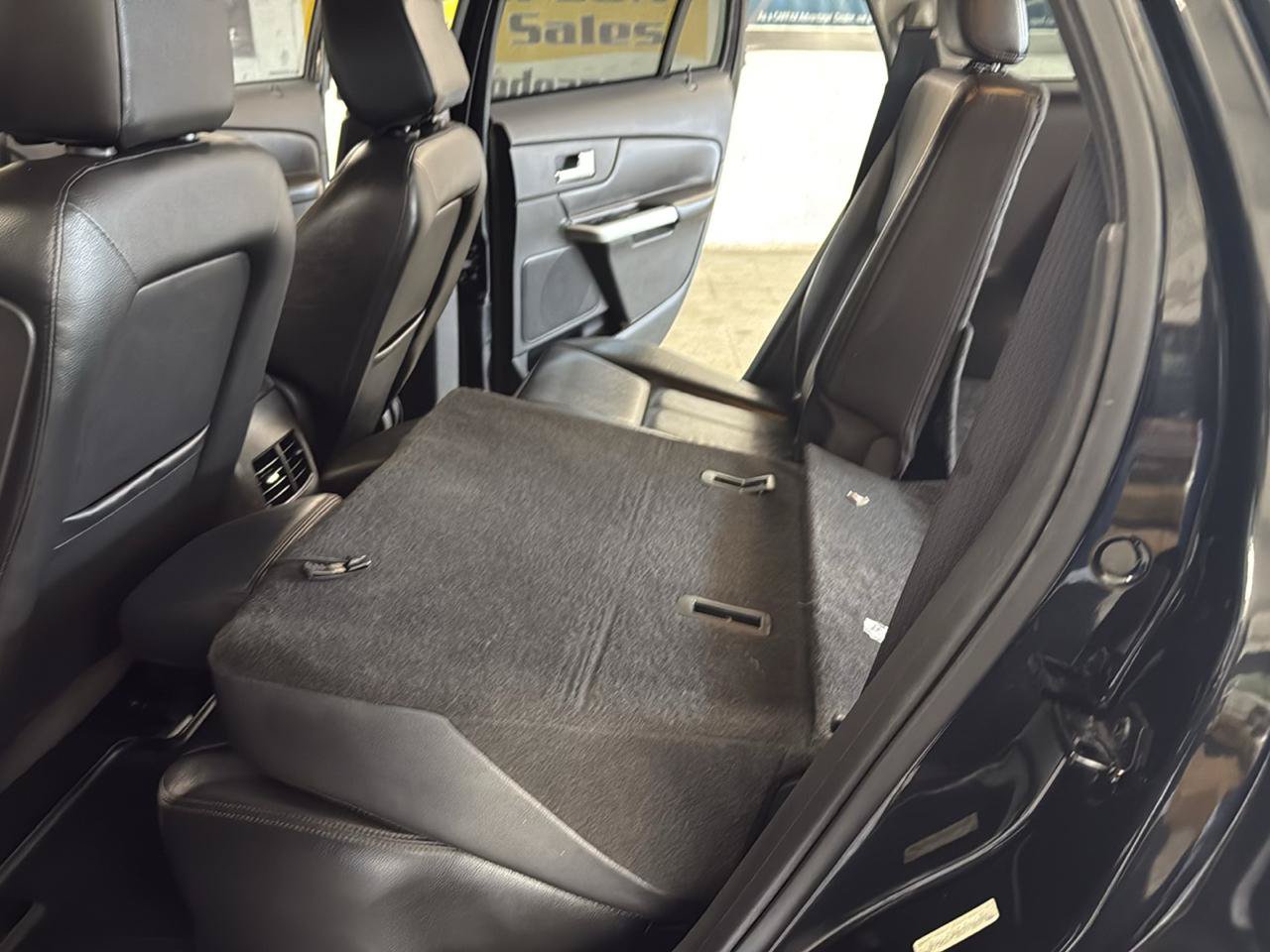 Used 2013 Ford Edge SEL FWD image 35
