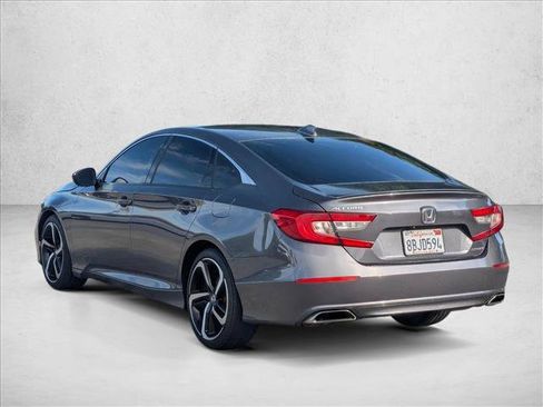 Used 2018 Honda Accord Sport image 8