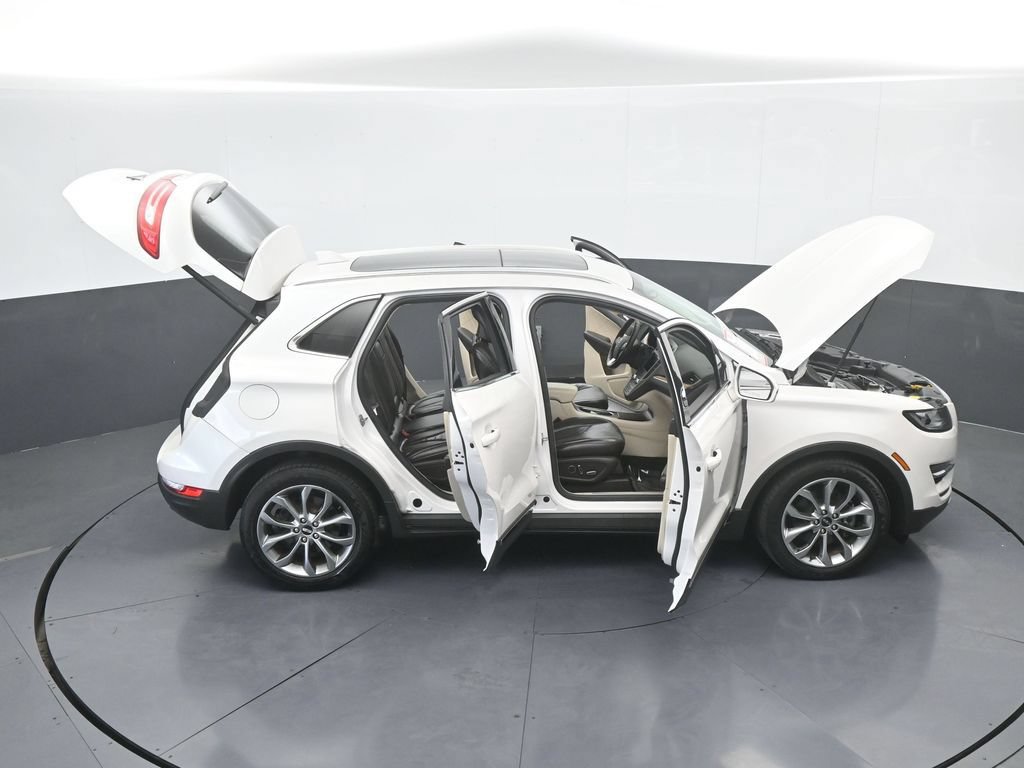 Used 2019 Lincoln MKC Select w/ Select Plus Package FWD image 61
