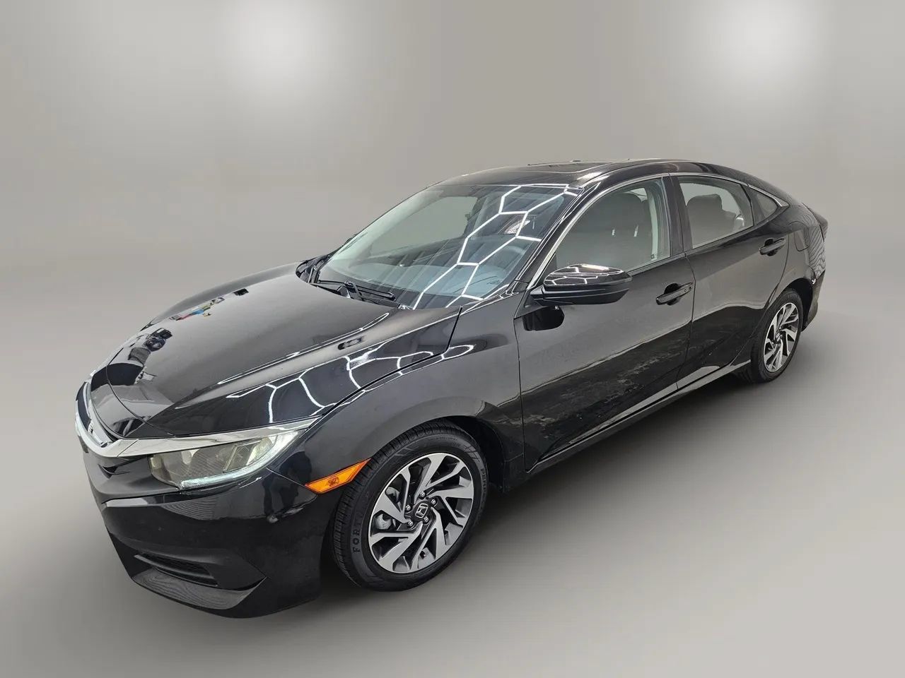 Used 2018 Honda Civic EX image 8