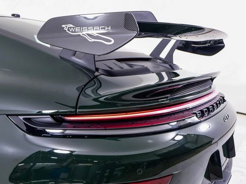New 2026 Porsche 911 GT3 RWD image 9