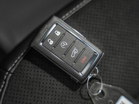 New 2025 Jeep Grand Cherokee Altitude w/ Trailer Tow Package image 41