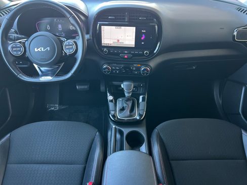 Used 2024 Kia Soul GT-Line FWD image 13