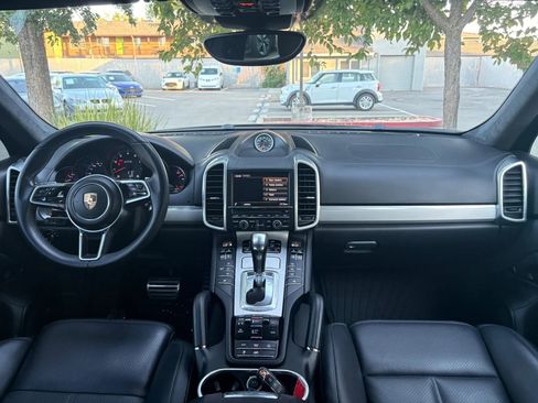 Used 2016 Porsche Cayenne GTS AWD/4WD image 26