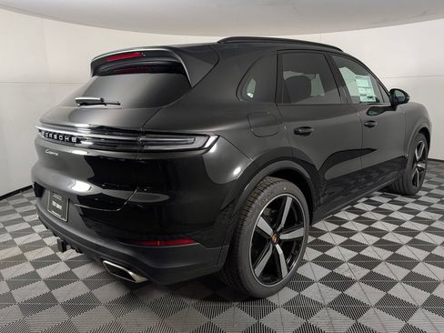 New 2026 Porsche Cayenne image 7
