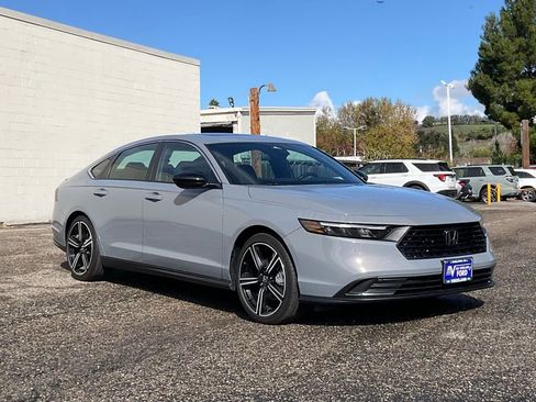 Used 2024 Honda Accord Sport image 7