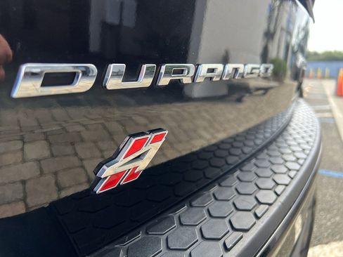 Used 2023 Dodge Durango GT image 7