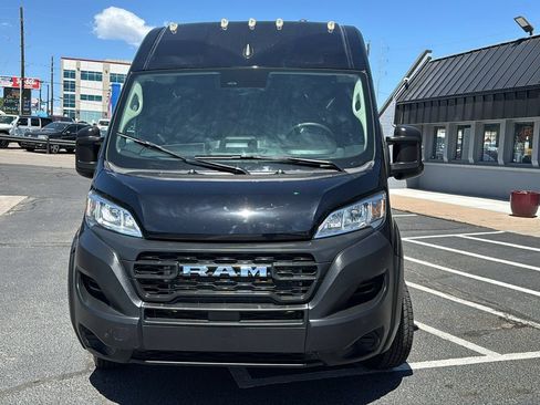Used 2025 RAM ProMaster 2500 FWD image 9