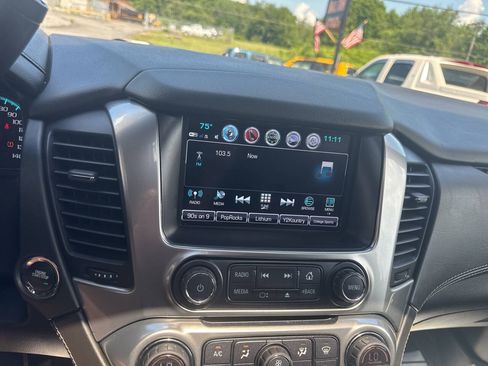 Used 2019 Chevrolet Tahoe Premier AWD/4WD image 35