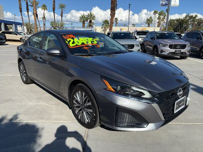 Used 2024 Nissan Altima 2.5 SV w/ SV Premium Package